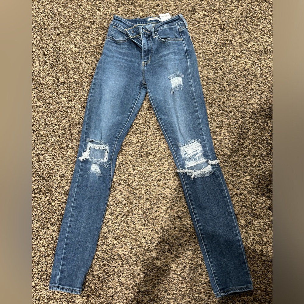 levi jeans